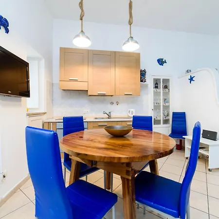 Estate4home - Casa Annalu Tatil Evi *